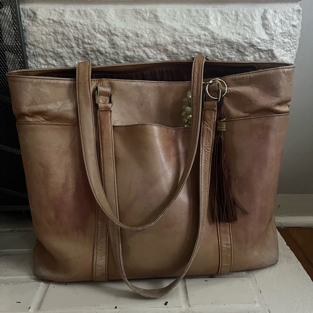 Leather Tote GUC